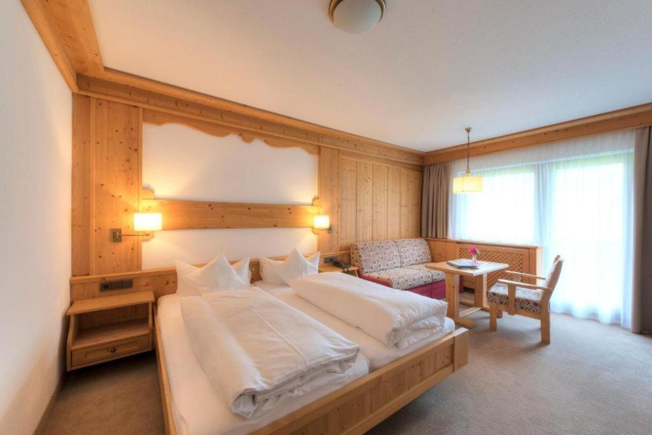 Troschana Hotel 4*