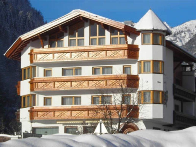 Hotel Troschana Flirsch